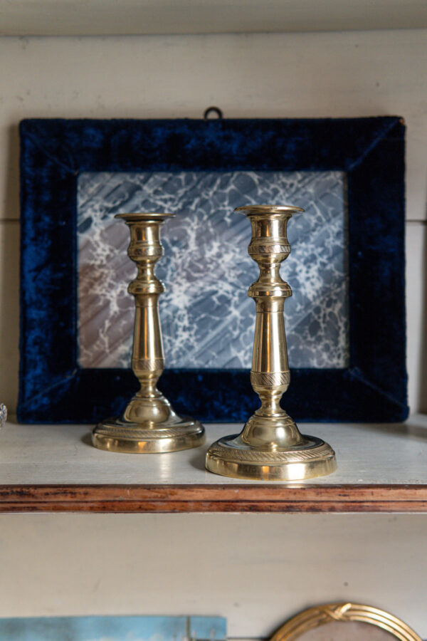 Coppia di candelieri in ottone