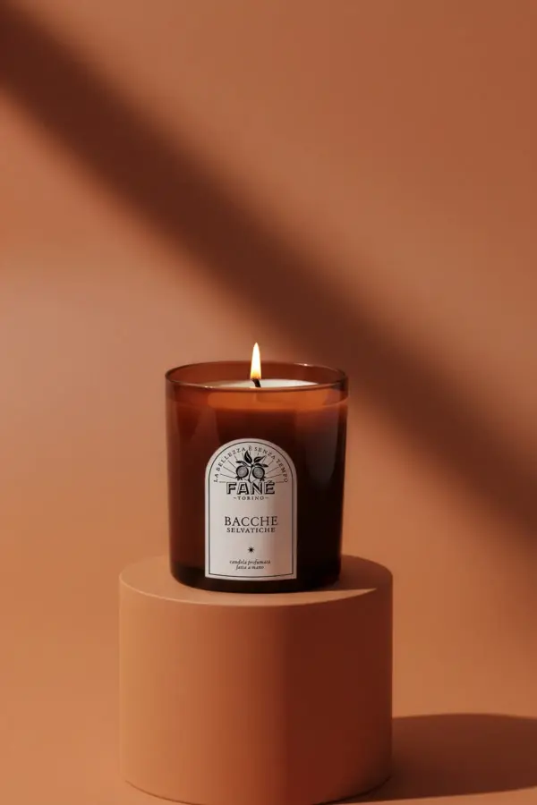 Candela Profumata alle Bacche Selvatiche - Fané HERBARIUM - Le candele profumate di ispirazione botanica